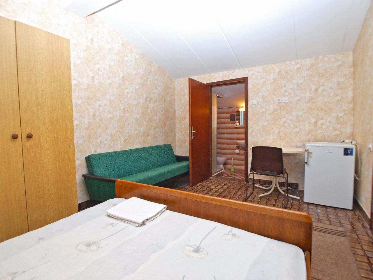 Rooms Antun 1238 Medulin Bagian luar foto